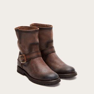 FRYE Natalie Engineer Short Bootie sz 7.5